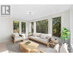 12 ST ANDREWS CIRCLE