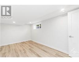 12 ST ANDREWS CIRCLE