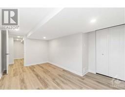 12 ST ANDREWS CIRCLE