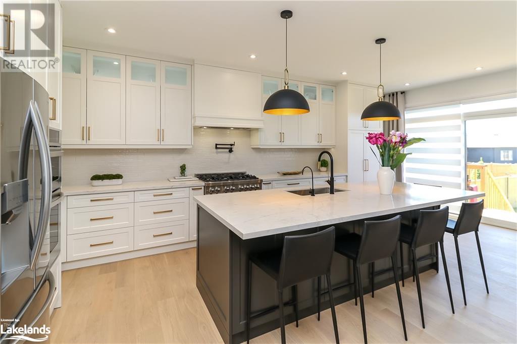 370 Ramblewood Drive, Wasaga Beach, Ontario  L9Z 0L5 - Photo 12 - 40598437