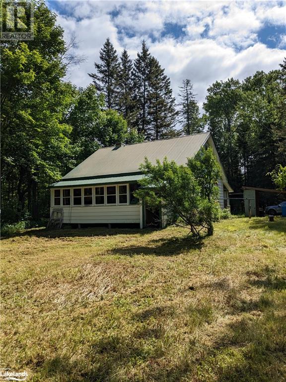 60 Mary Street, Magnetawan, Ontario  P0A 1P0 - Photo 2 - 40596739