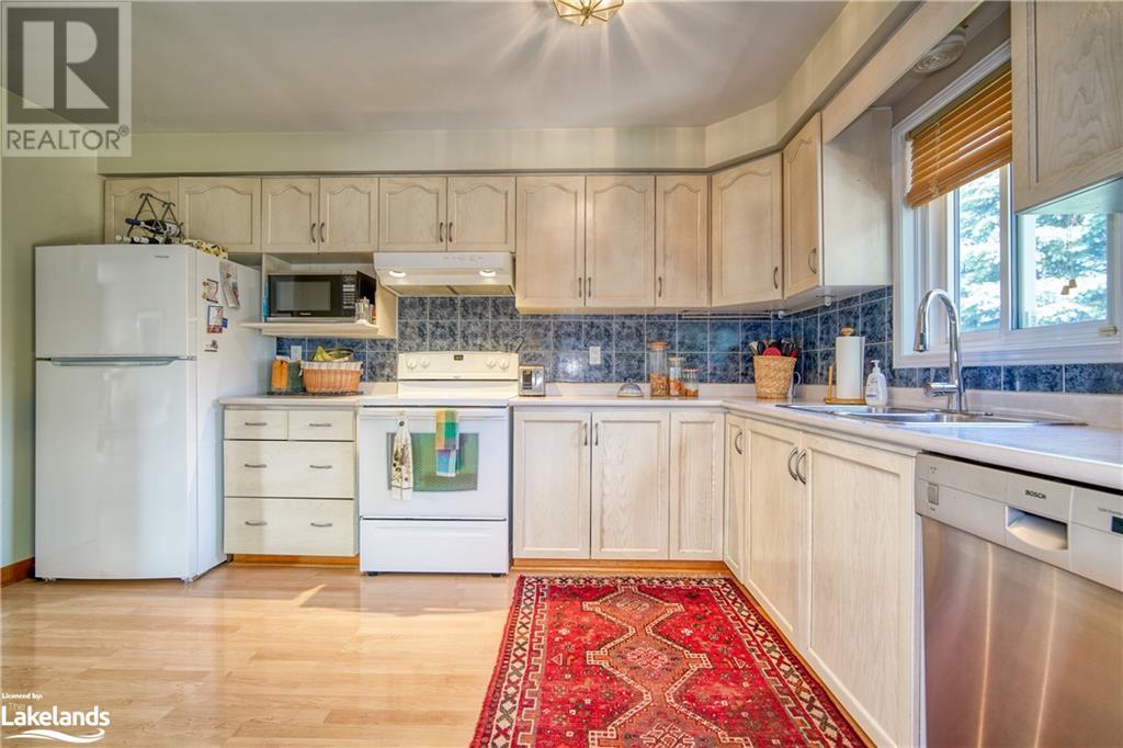 17 Reid Crescent, Collingwood, Ontario  L9Y 4J9 - Photo 11 - 40591770