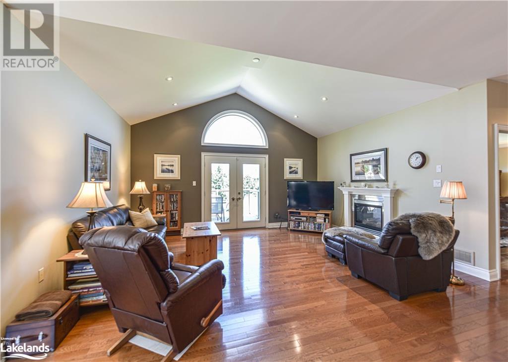 1273 Hawk Ridge Crescent, Severn, Ontario  L3V 0Y6 - Photo 16 - 40596012