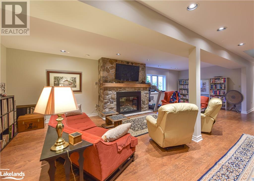1273 Hawk Ridge Crescent, Severn, Ontario  L3V 0Y6 - Photo 33 - 40596012