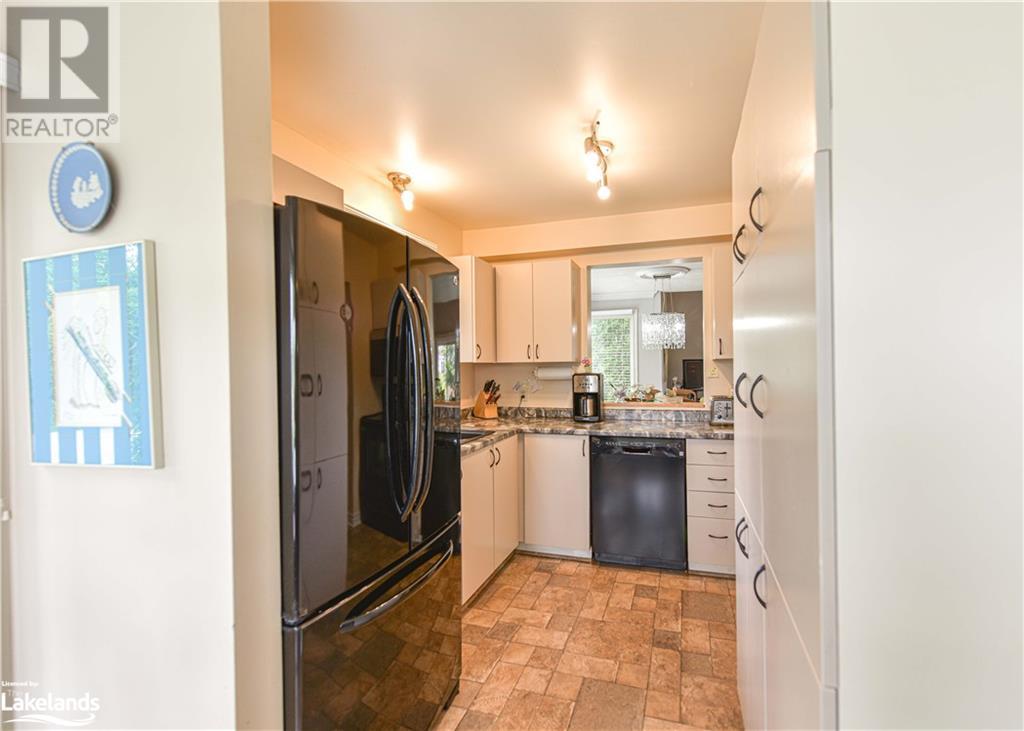 10 Museum Drive Unit# 101, Orillia, Ontario  L3V 7T9 - Photo 8 - 40598460