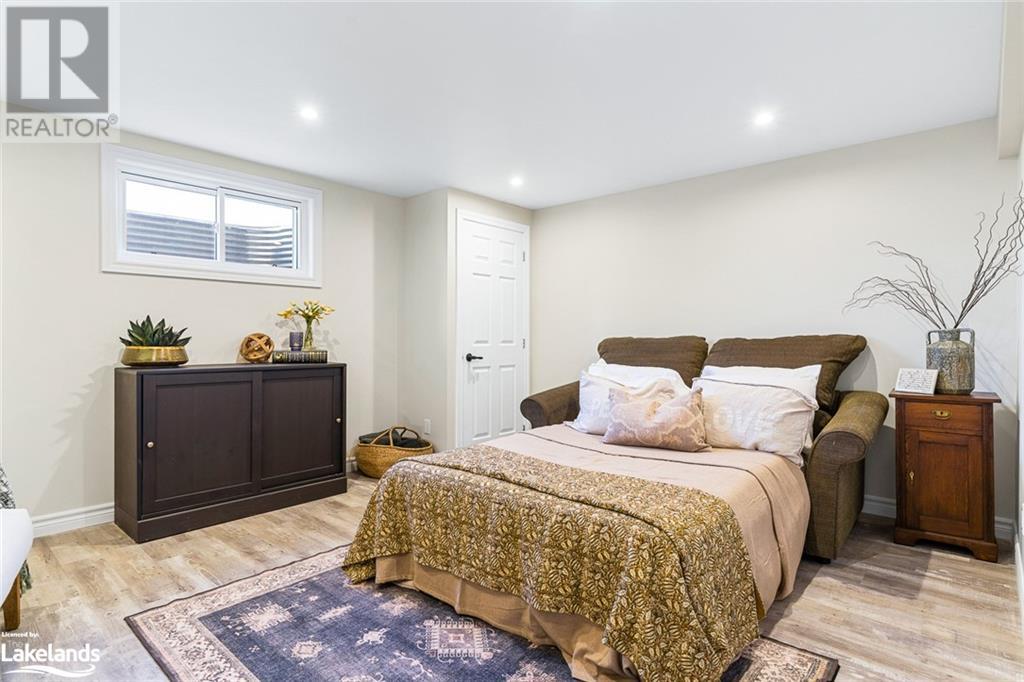242 Somers Street, Georgian Bluffs, Ontario  N4K 6V5 - Photo 32 - 40599203