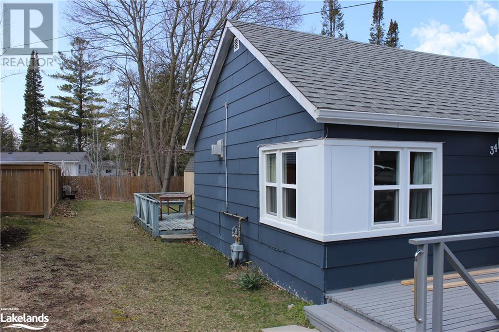 34 67th Street N, Wasaga Beach, Ontario  L9Z 1T8 - Photo 3 - 40569275