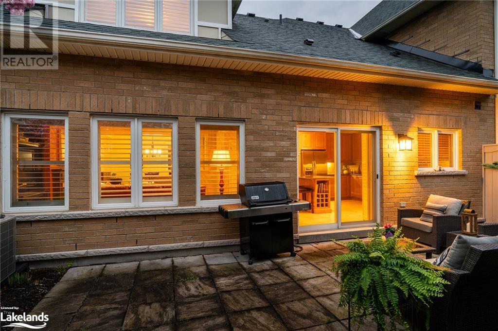 7 North Maple Street, Collingwood, Ontario  L9Y 0J7 - Photo 2 - 40598805