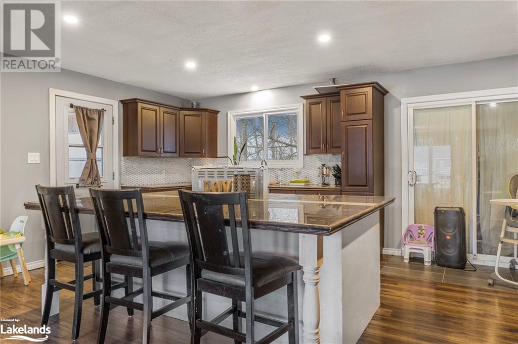 88 Fox Street, Penetanguishene, Ontario  L9M 1C8 - Photo 13 - 40590387