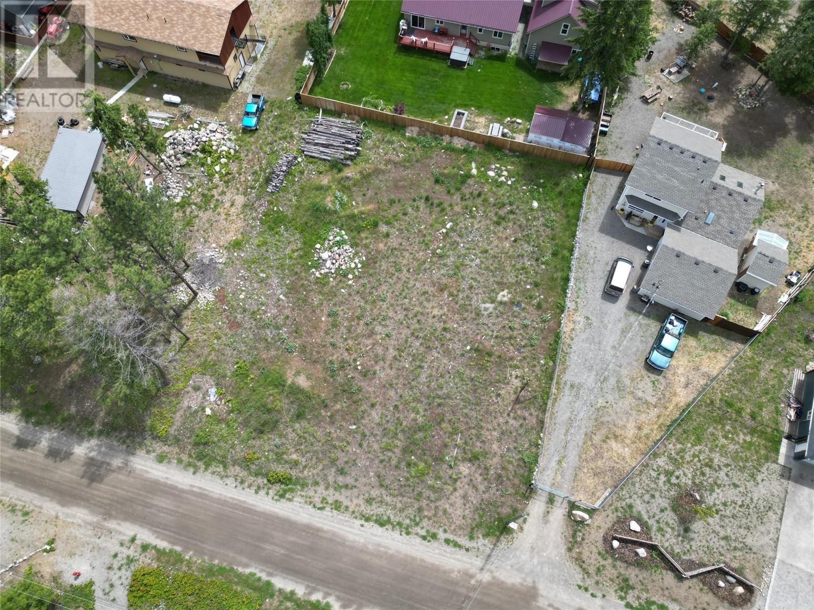 Property at 701 Fairbridge Road image 4