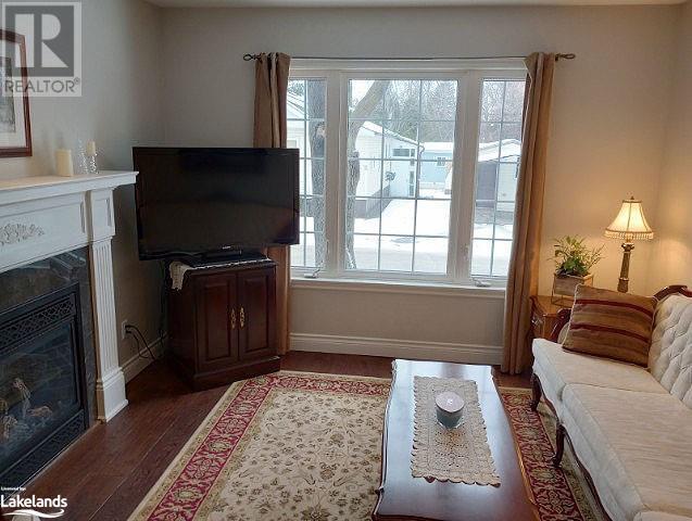 1 Vics Road, Midland, Ontario  L4R 0B9 - Photo 5 - 40569973