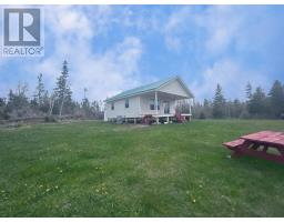 171 Suzannes Lane