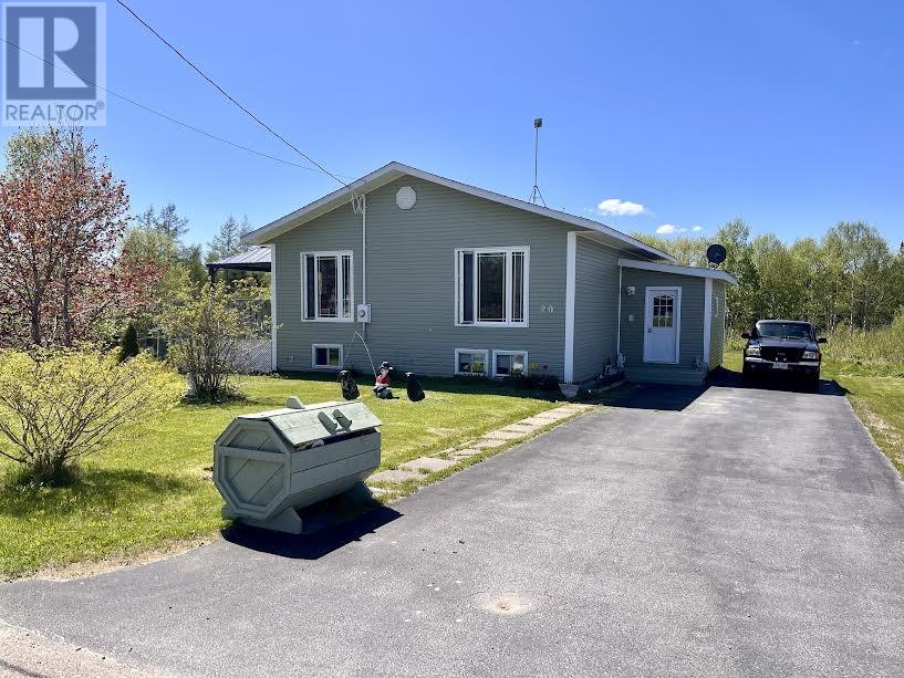 20 Farm Road, Howley, Newfoundland & Labrador    - Photo 1 - 1273008