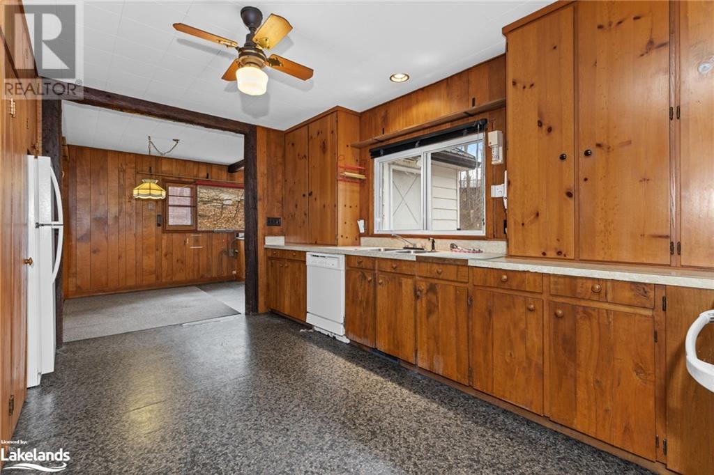 1097 Armstrong Point Road, Muskoka Lakes, Ontario  P0B 1J0 - Photo 11 - 40553248