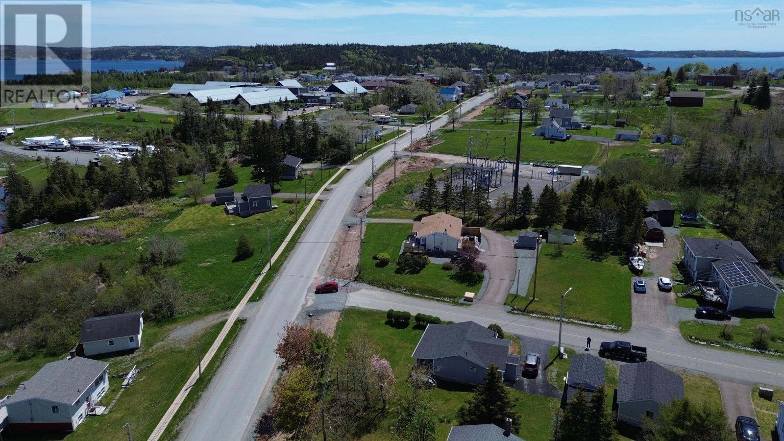 10 Lakeview Drive, St. Peter's, Nova Scotia  B0E 3B0 - Photo 4 - 202412509