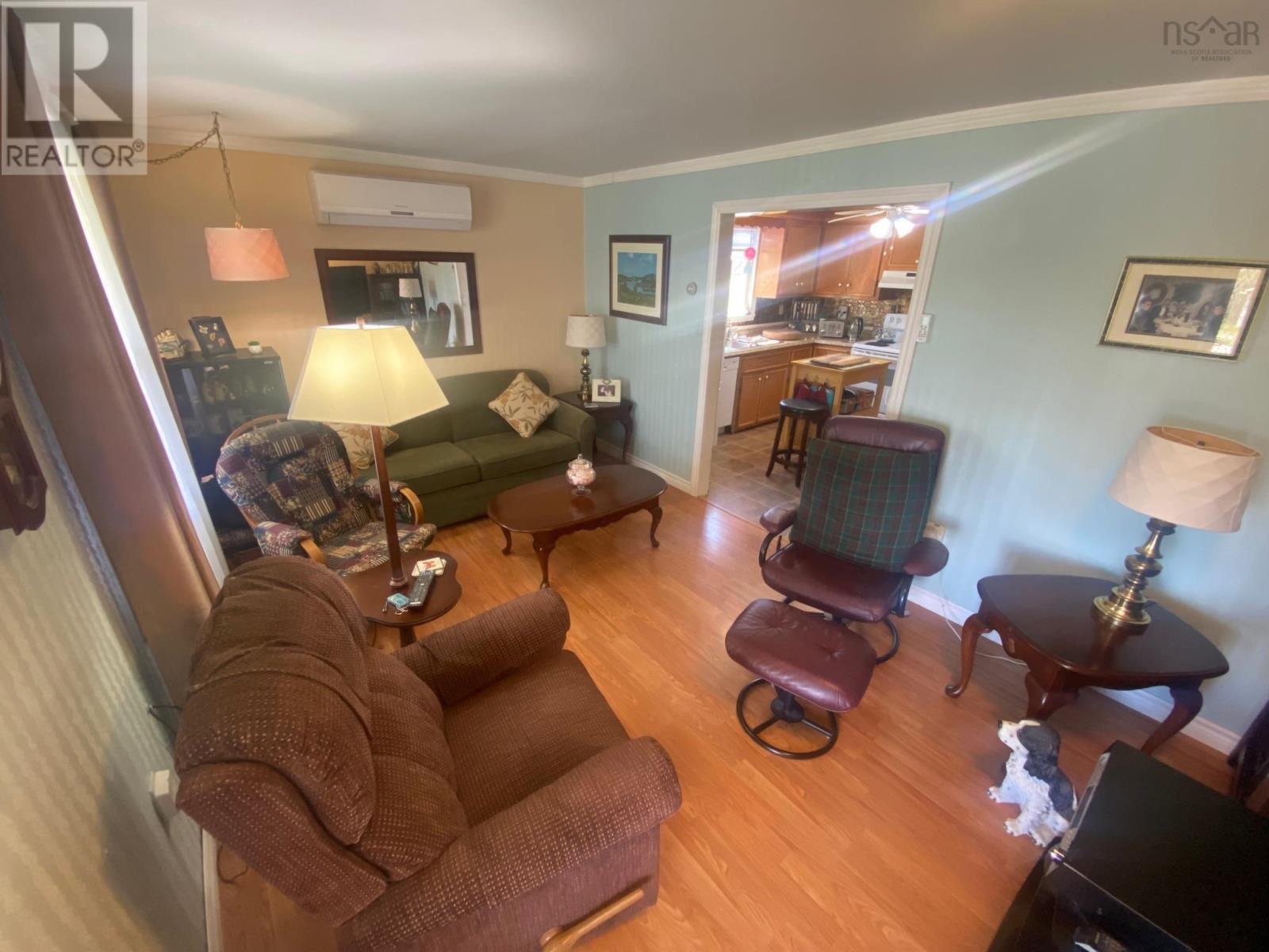 10 Lakeview Drive, St. Peter's, Nova Scotia  B0E 3B0 - Photo 7 - 202412509