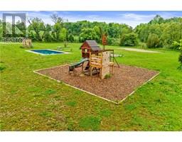 423474 CONCESSION 6 Road