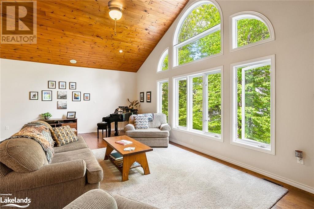 1057 Fly Fisher Trail, Haliburton, Ontario  K0M 1S0 - Photo 4 - 40598884