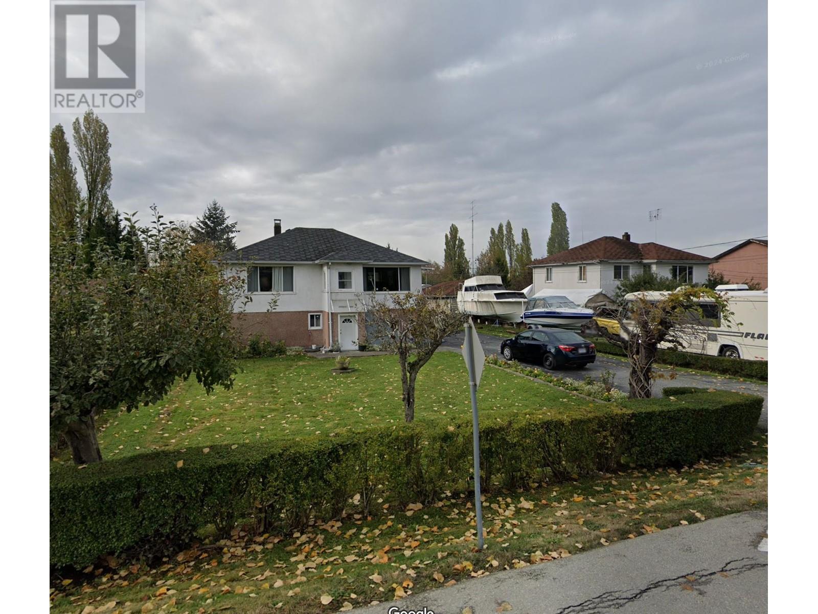 Listing Picture 14 of 15 : 4531 BOUNDARY ROAD, Richmond / 烈治文 - 魯藝地產 Yvonne Lu Group - MLS Medallion Club Member