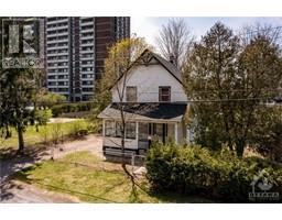 830 HIGH STREET