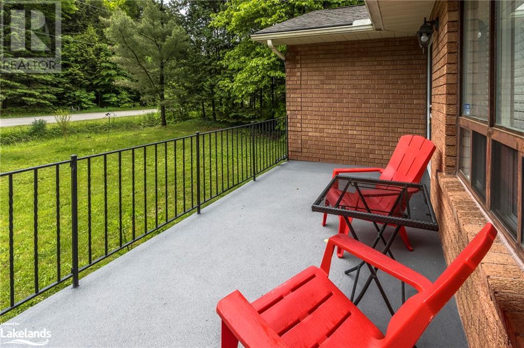 50 Leonard Road, Tiny, Ontario  L9M 2H7 - Photo 3 - 40598362