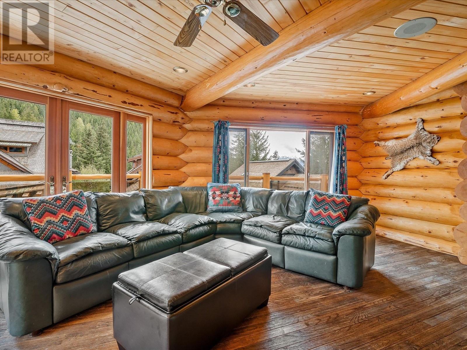 2585 Snowridge Crescent, Whistler, British Columbia  V8E 0P7 - Photo 10 - R2889877
