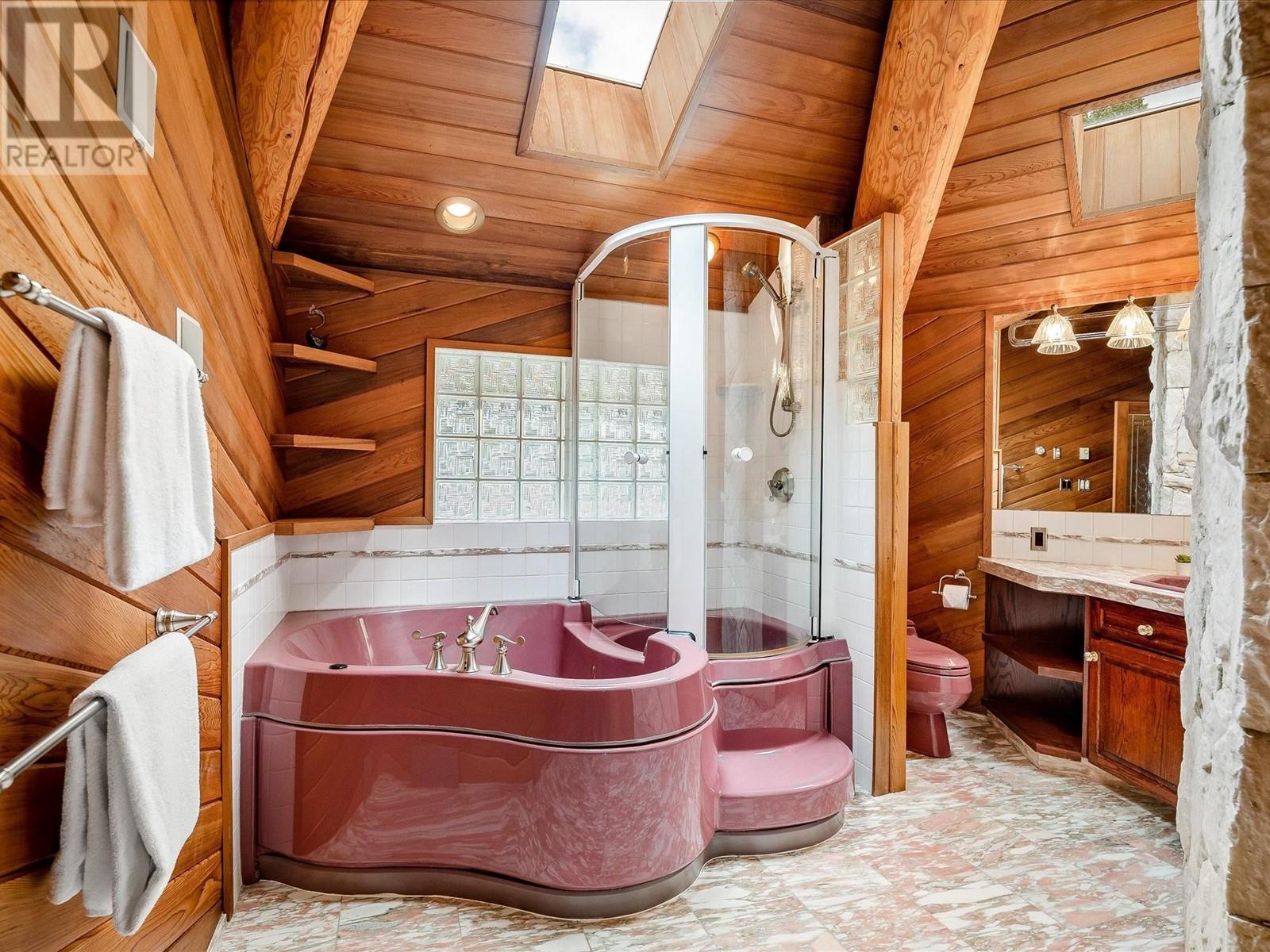 2585 Snowridge Crescent, Whistler, British Columbia  V8E 0P7 - Photo 21 - R2889877