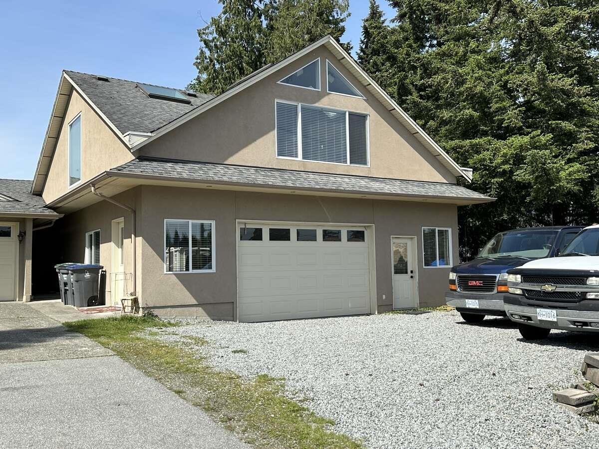 Property at 16333 90 AVENUE image 3