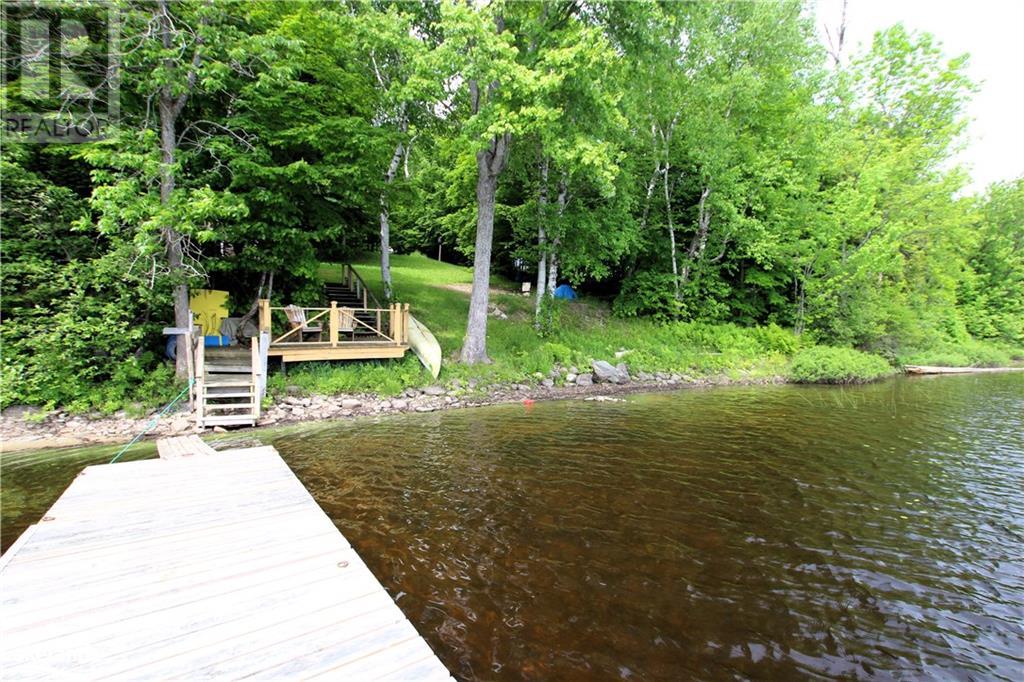 242 Everett Drive, Restoule, Ontario  P0H 2R0 - Photo 4 - 40552103