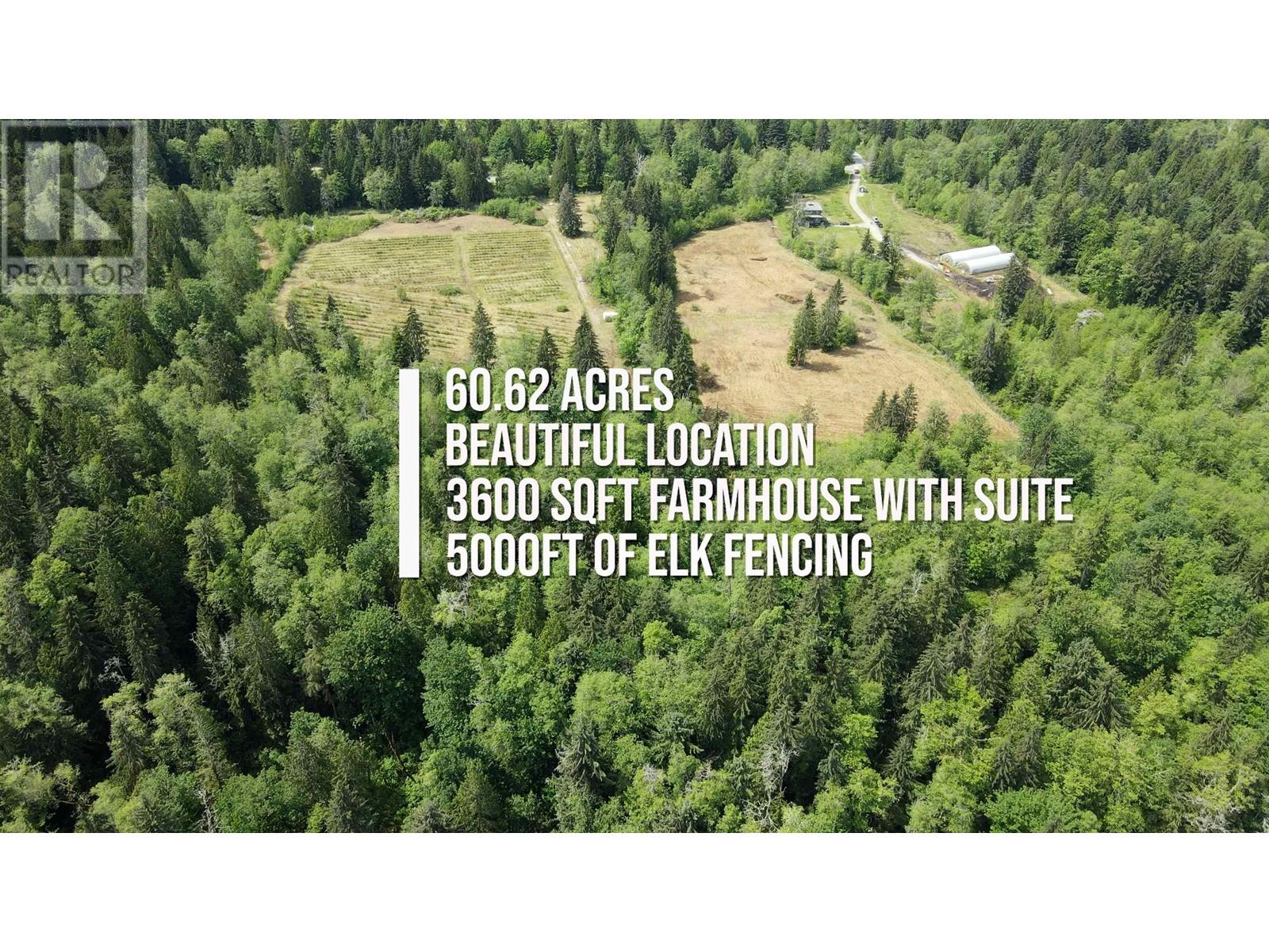 1900 Port Mellon Highway, Gibsons, British Columbia  V0N 1V6 - Photo 1 - R2890170
