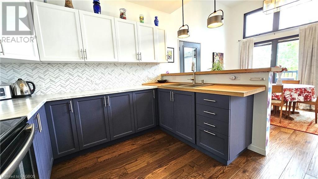 17 Shoreline Drive, Miller Lake, Ontario  N0H 1Z0 - Photo 18 - 40598905