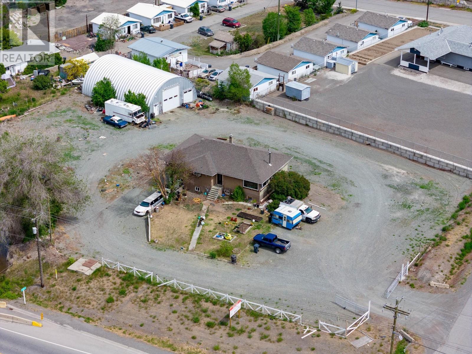 1405 Cariboo Hwy 97, Cache Creek, British Columbia   - Photo 15 - 177376