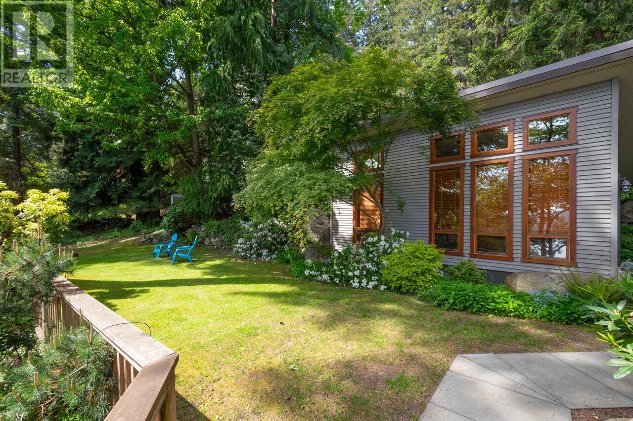 896 Taylor Road, Bowen Island, British Columbia  V0N 1G1 - Photo 31 - R2885537
