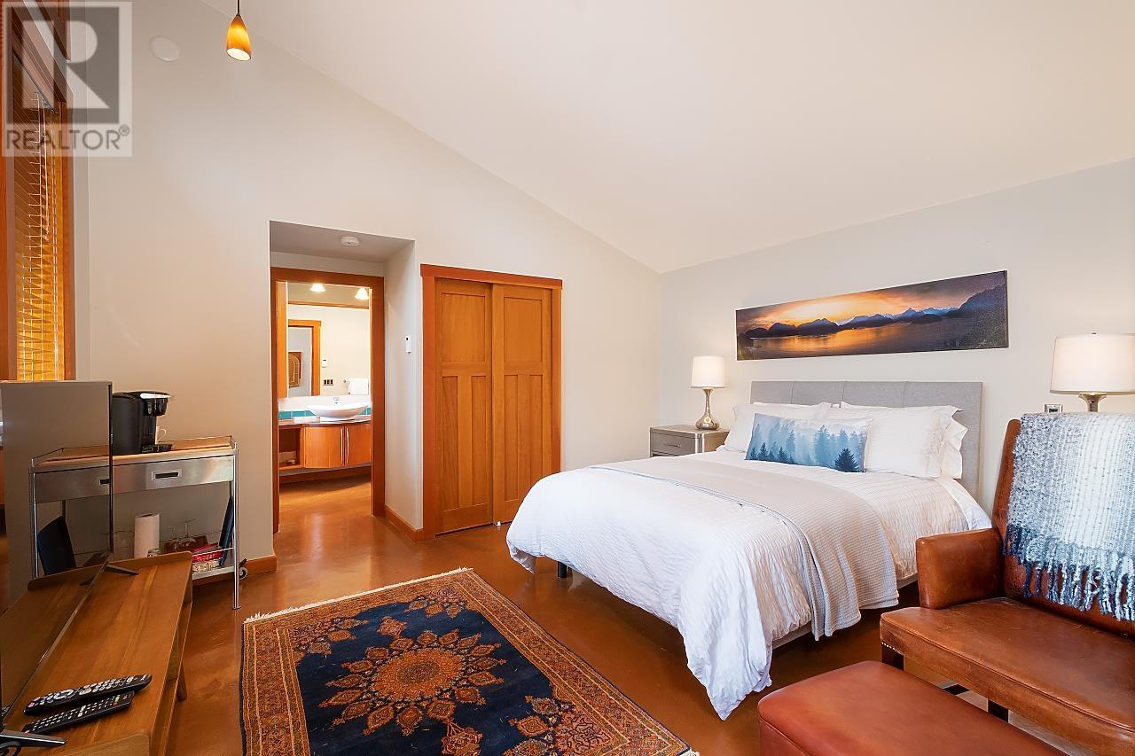 896 Taylor Road, Bowen Island, British Columbia  V0N 1G1 - Photo 28 - R2885537