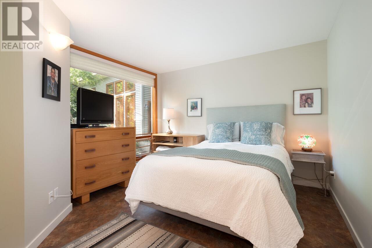 896 Taylor Road, Bowen Island, British Columbia  V0N 1G1 - Photo 17 - R2885537