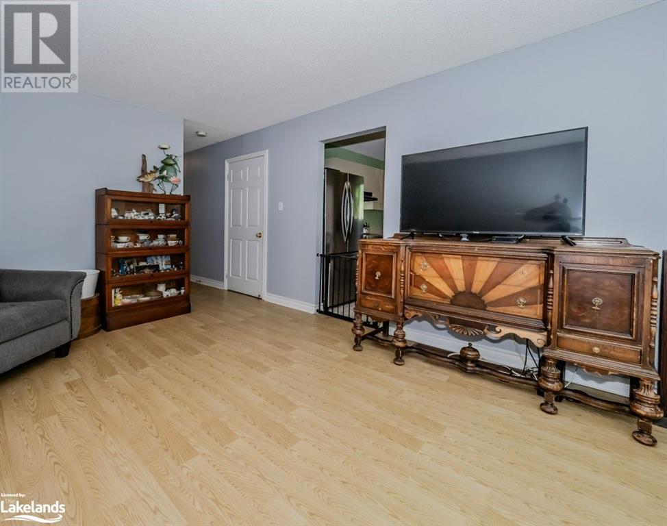 184 Fernwood Drive, Gravenhurst, Ontario  P1P 1P4 - Photo 4 - 40570967