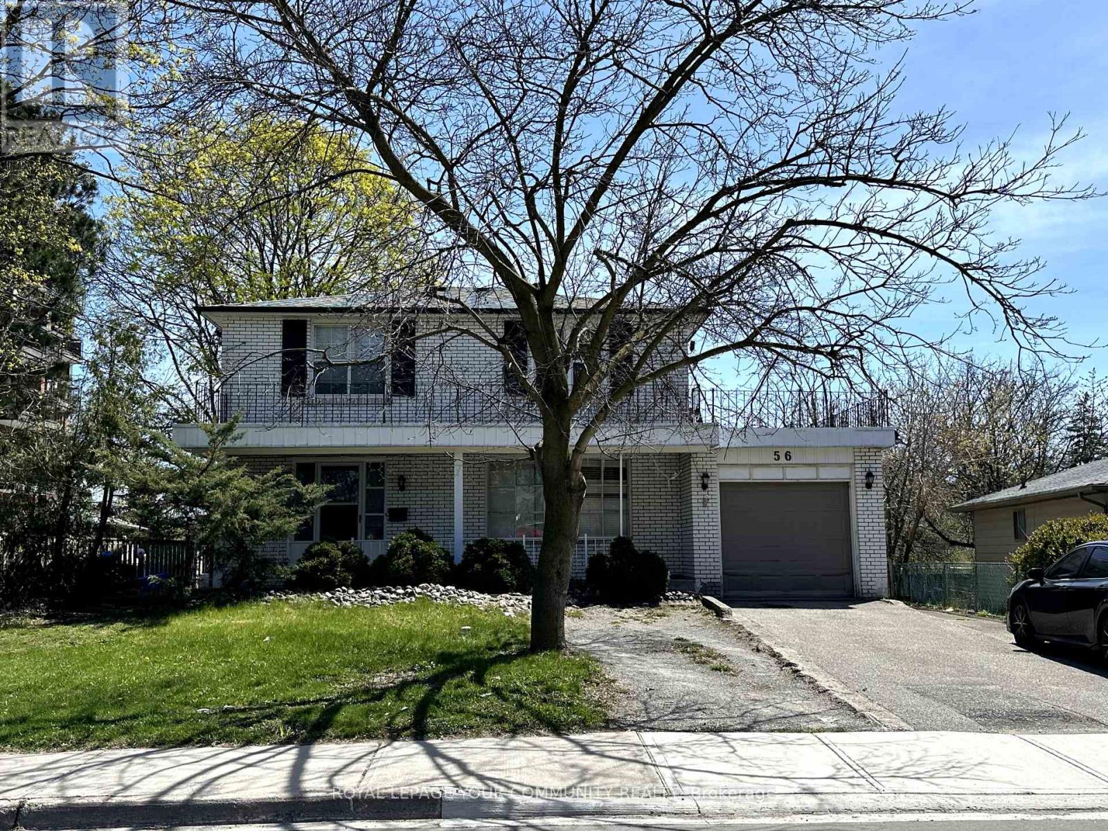 56 Dunlop Street, Richmond Hill (Crosby), Ontario  L4C 2M4 - Photo 1 - N8400718