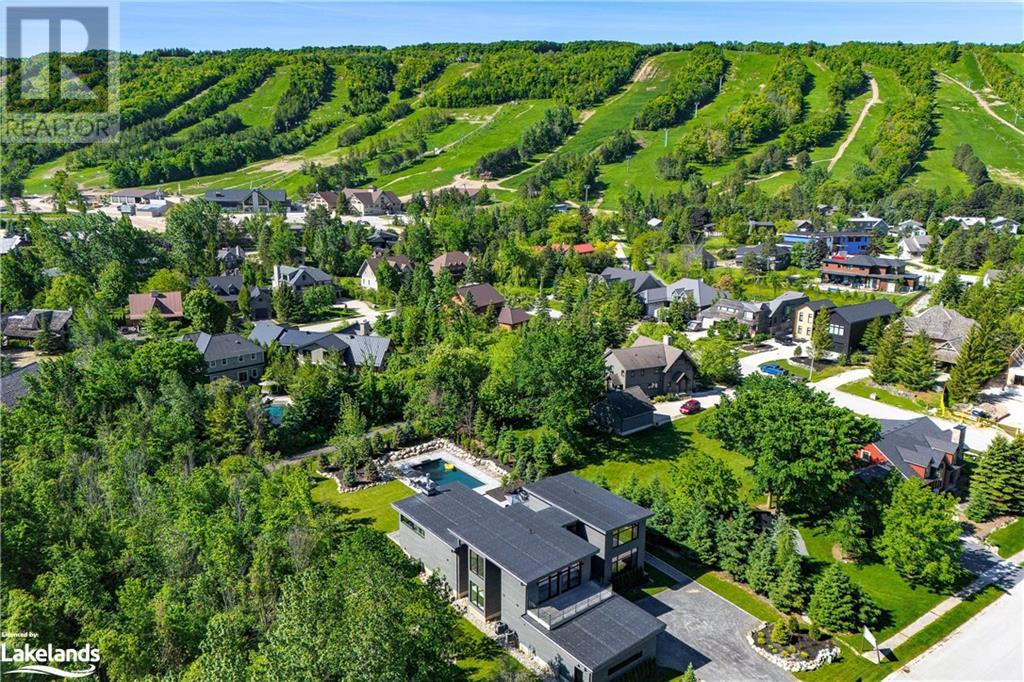 102 Salzburg Place, The Blue Mountains, Ontario  L9Y 0S2 - Photo 3 - 40599813