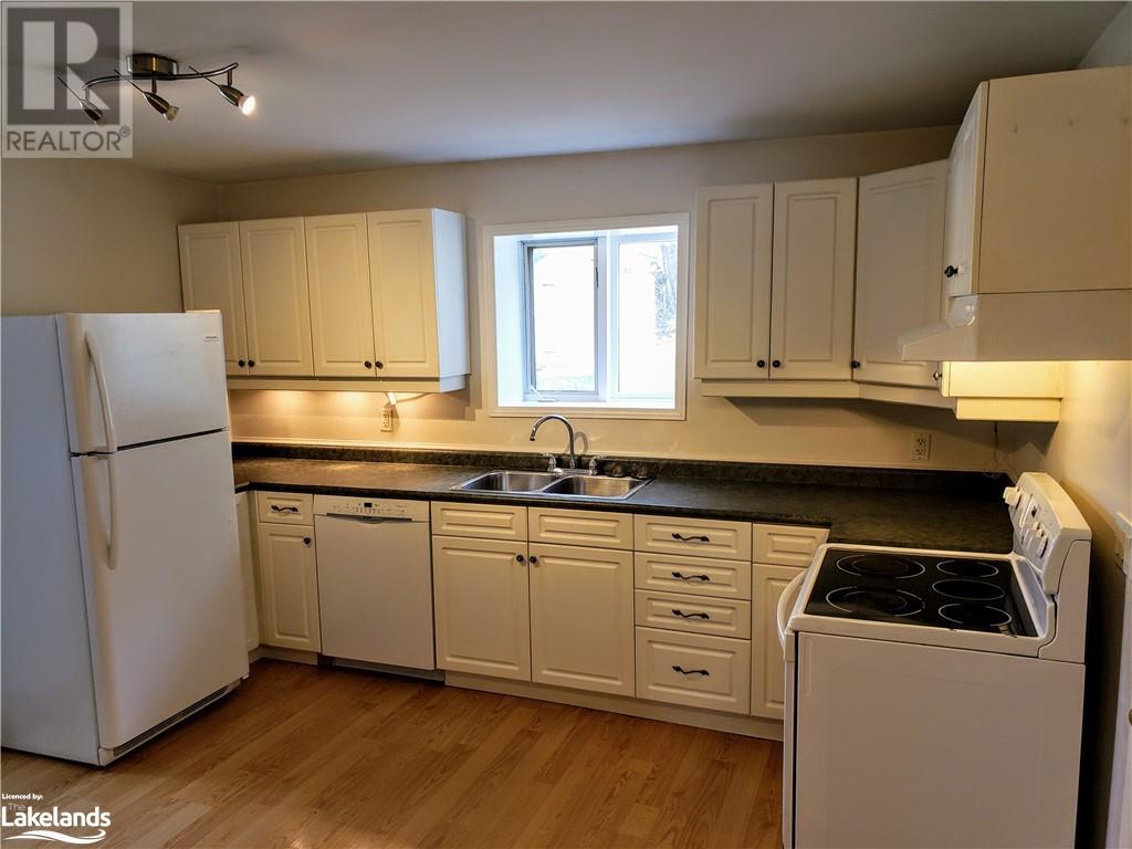19 Lansdowne Street W, Huntsville, Ontario  P1H 1W1 - Photo 11 - 40599001