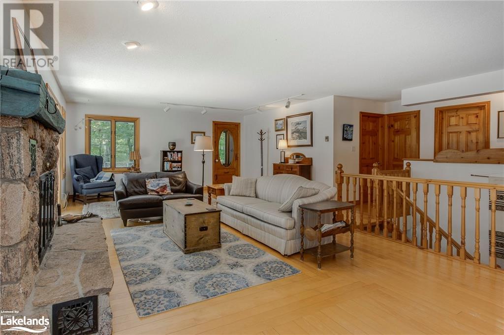 13 Cranbrooke Court, Tiny, Ontario  L9M 0H3 - Photo 3 - 40599338
