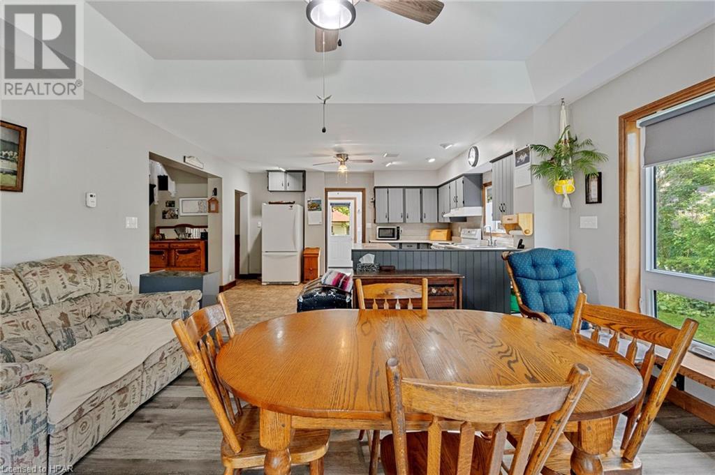 155 Quebec Street, Goderich, Ontario  N7A 2G8 - Photo 15 - 40599688