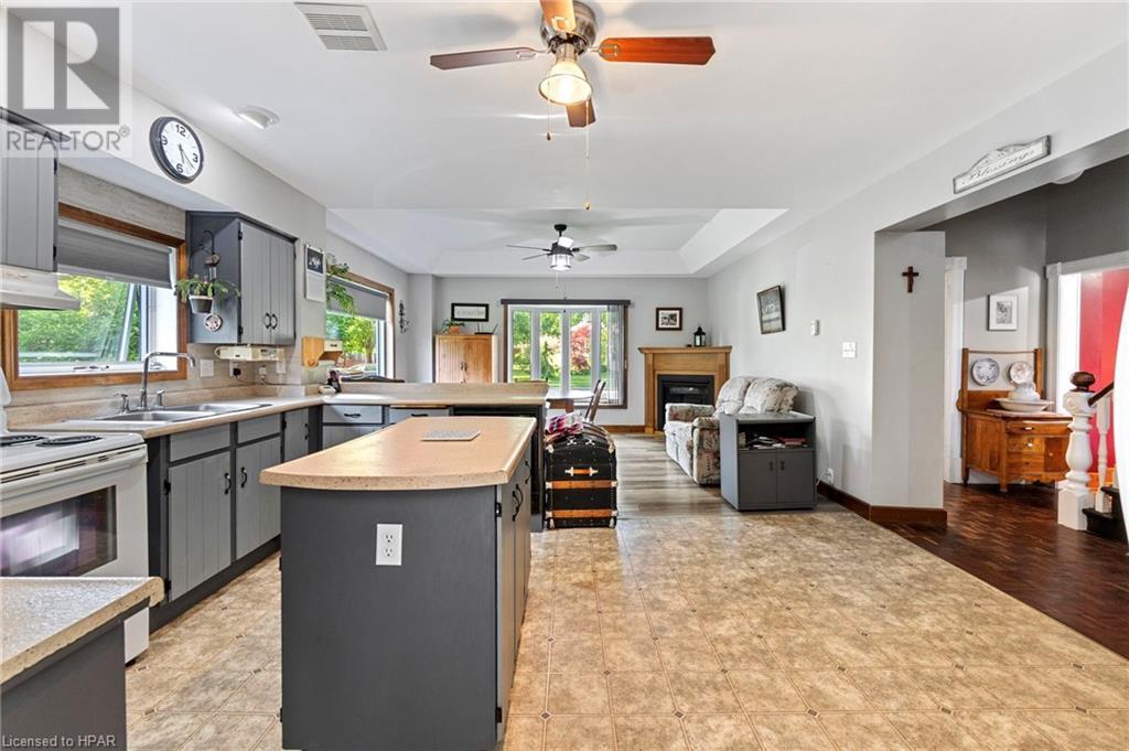 155 Quebec Street, Goderich, Ontario  N7A 2G8 - Photo 19 - 40599688