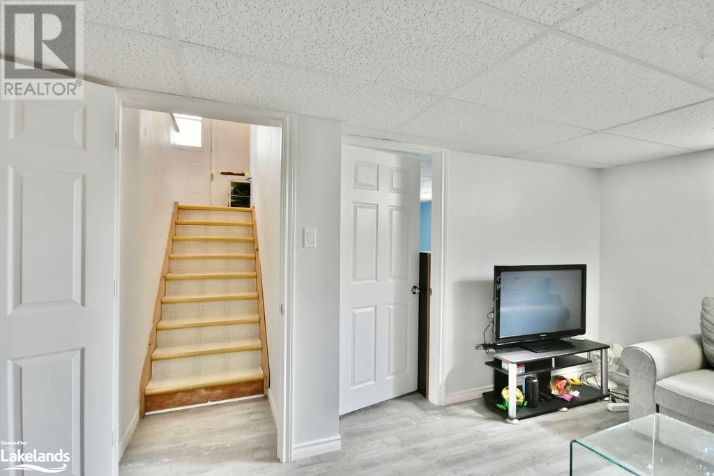17 Corbeau Crescent, Penetanguishene, Ontario  L9M 1J9 - Photo 15 - 40598597