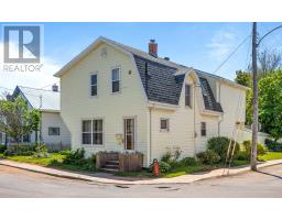 15 Esher Street, Charlottetown, Ca