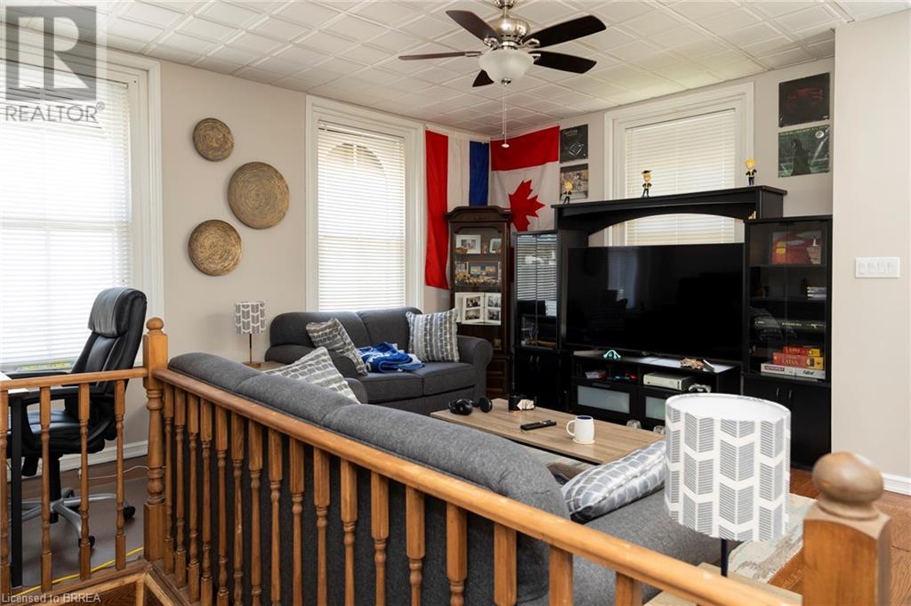 63 West Church Street, Waterford, Ontario  N0E 1Y0 - Photo 7 - 40597501