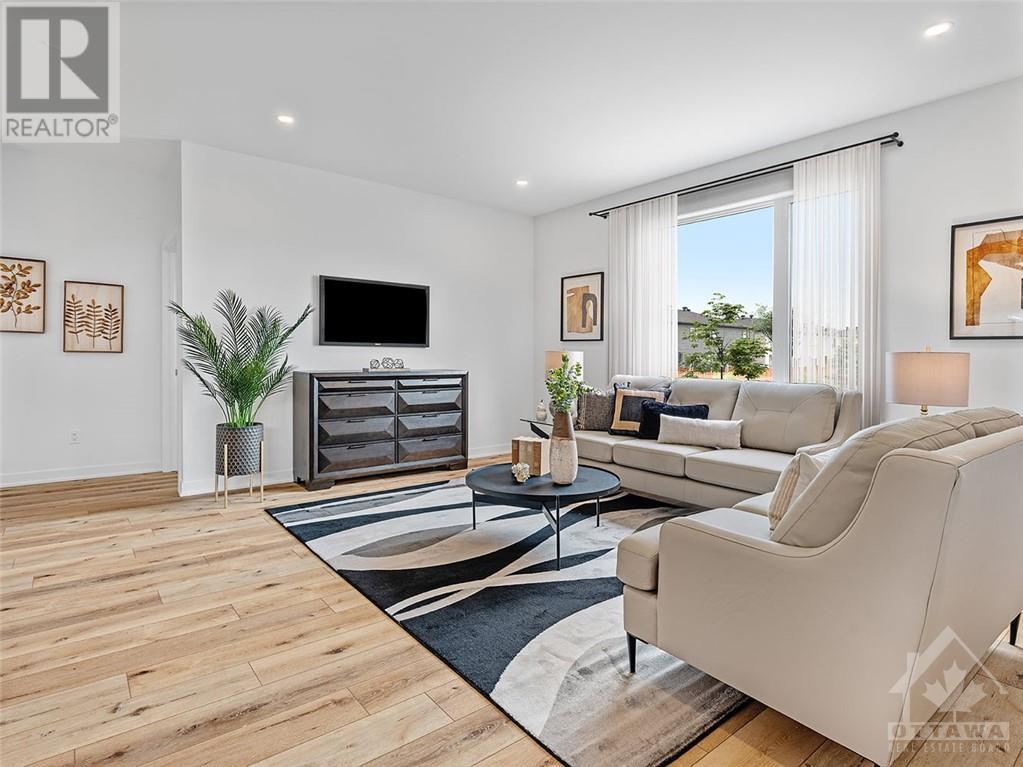 71 Leo Moskos Street, Arnprior, Ontario  K7S 0C6 - Photo 5 - 1395686