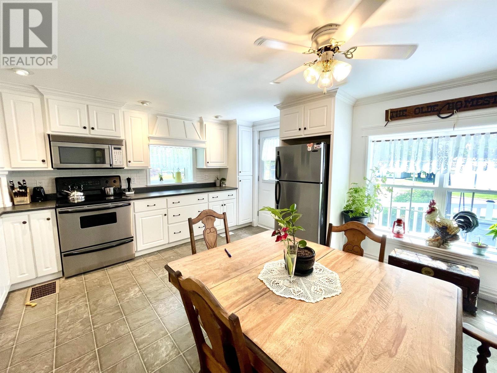 228 Phillip Street, Tignish, Prince Edward Island  C0B 2B0 - Photo 10 - 202412591