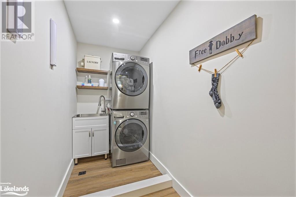 3326 Cleveland Avenue, Cumberland Beach, Ontario  L3V 0V9 - Photo 21 - 40599508