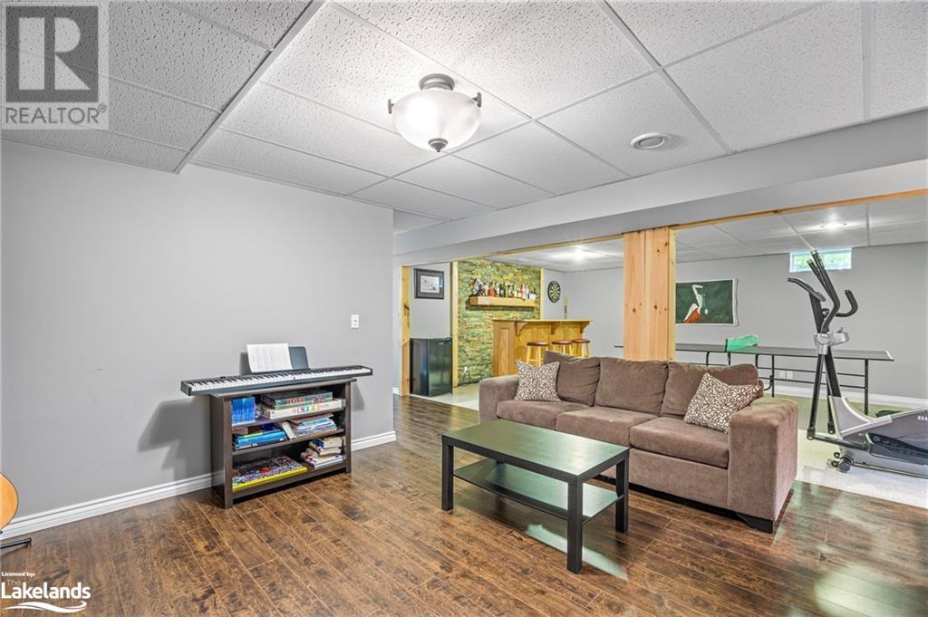 3326 Cleveland Avenue, Cumberland Beach, Ontario  L3V 0V9 - Photo 25 - 40599508