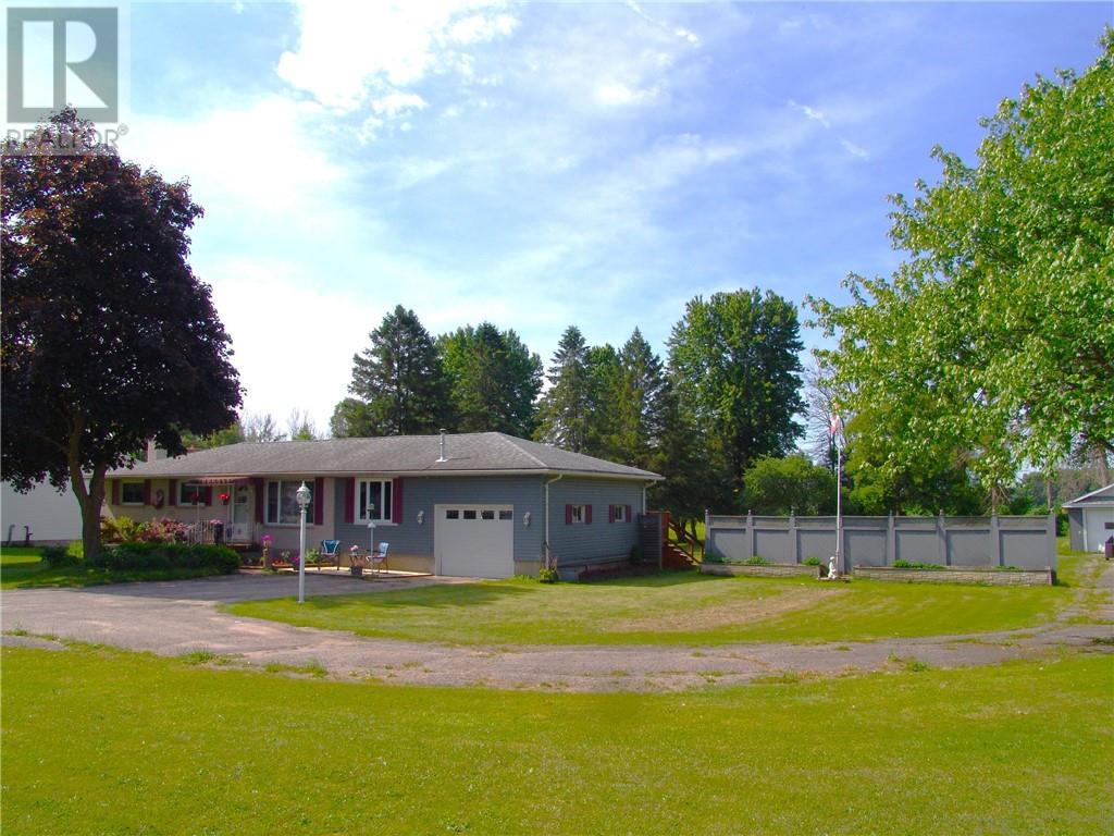 3090 County Road Unit#29, Tincap, Ontario  K6V 5T4 - Photo 2 - 1386468